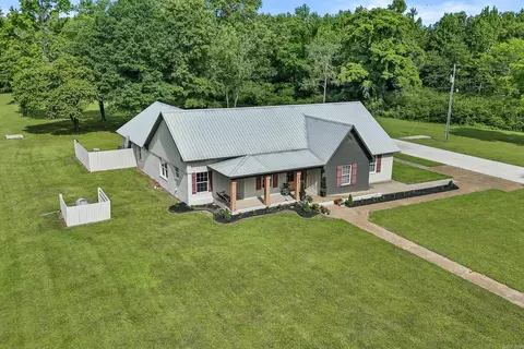 405 Bald Knob Lake Rd, Bald Knob, AR 72010