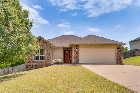 321 Weathering Ln, Austin, AR 72007