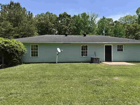 Exterior - 1445 Pine Dr, Haskell, AR 72015 photo 2 of 5
