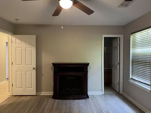 Living - 1445 Pine Dr, Haskell, AR 72015 photo 3 of 3