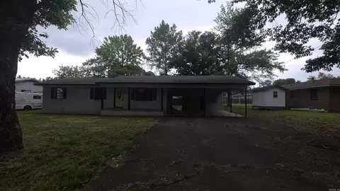 107 Mountain St, Danville, AR 72833