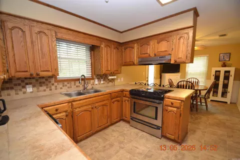 Kitchen - 17129 S Alexander Rd, Alexander, AR 72002 photo 1 of 3