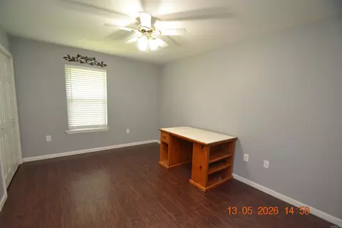 Bedroom - 17129 S Alexander Rd, Alexander, AR 72002 photo 5 of 6