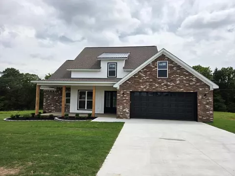 1901 Secretariat Way, Searcy, AR 72143