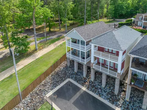 102 Eagle View Pt, Hot Springs, AR 71913