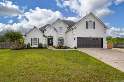 13 River Cir, Mayflower, AR 72106