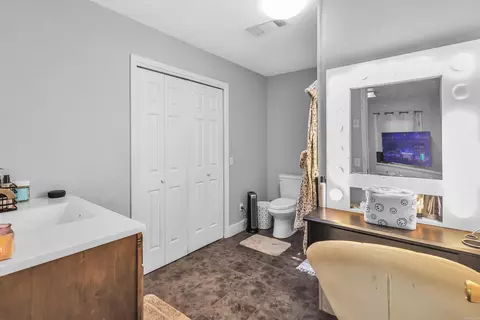Bath - 136 Barentine Rd, Amity, AR 71921 photo 2 of 4