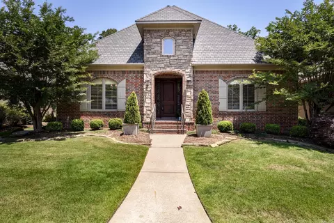 61 Quercus Cir, Little Rock, AR 72223