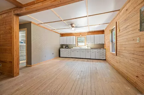 Kitchen - 3024 Red Bench Rd, Paris, AR 72855 photo 1 of 2