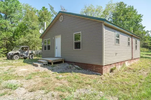 Exterior - 3024 Red Bench Rd, Paris, AR 72855 photo 2 of 16