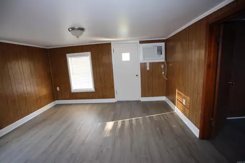 Living - 1702 W W Pne, Warren, AR 71671 photo 2 of 3