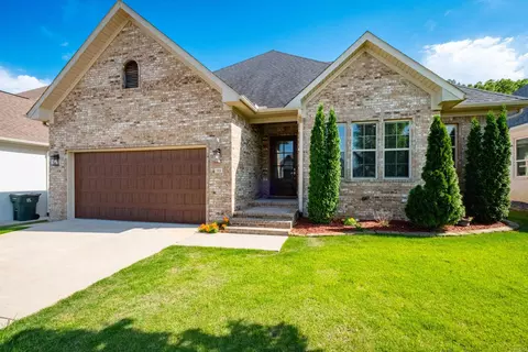 23 Belles Fleurs Cir, Little Rock, AR 72223
