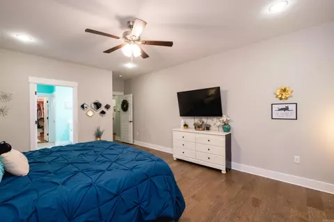 Bedroom - 6096 Meridian Dr, Alexander, AR 72002 photo 2 of 6