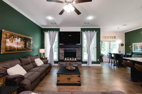 Living - 6096 Meridian Dr, Alexander, AR 72002 photo 2 of 2