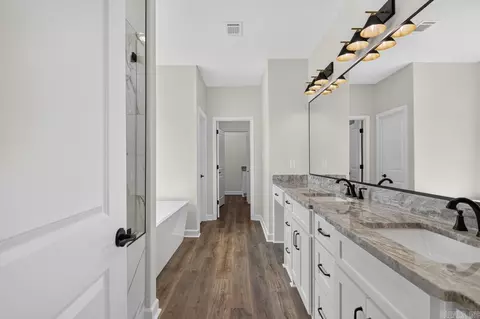 Entry Way - 2116 Sable Oaks, Bryant, AR 72022 photo 3 of 4