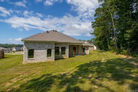 Exterior - 2116 Sable Oaks, Bryant, AR 72022 photo 6 of 7