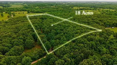 14782 County Road 7990, Bakersfield, MO 65609