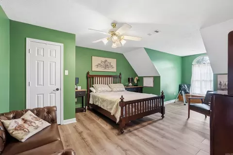 Bedroom - 30 Pinnacle Springs Rd, Greenbrier, AR 72058 photo 3 of 6
