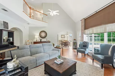 Living - 30 Pinnacle Springs Rd, Greenbrier, AR 72058 photo 4 of 4