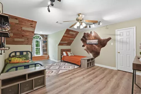 Bedroom - 30 Pinnacle Springs Rd, Greenbrier, AR 72058 photo 4 of 6