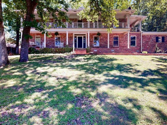 112 Leigh Cir, Hot Springs, AR 71901