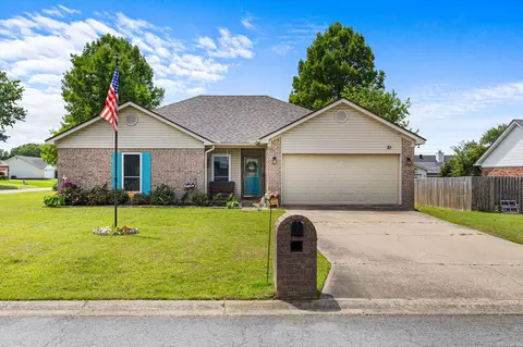 30 Applewood Dr, Cabot, AR 72023