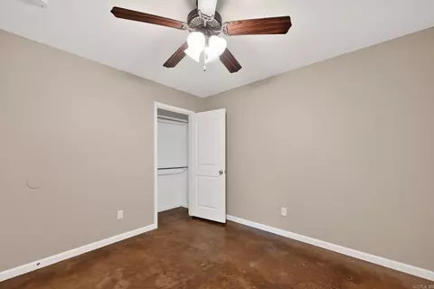 Bedroom - 1296 Ridge Rd, Benton, AR 72015 photo 6 of 12