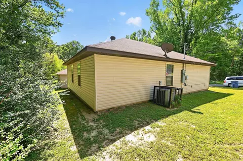 Exterior - 1296 Ridge Rd, Benton, AR 72015 photo 4 of 6