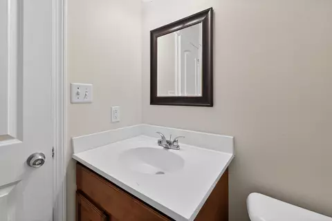 Bath - 1296 Ridge Rd, Benton, AR 72015 photo 4 of 6