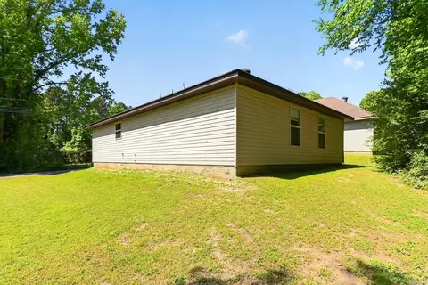 Exterior - 1296 Ridge Rd, Benton, AR 72015 photo 5 of 6