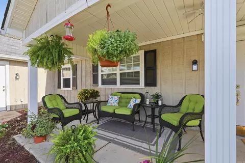Exterior - 31 Azalea Cir, Benton, AR 72019 photo 4 of 8