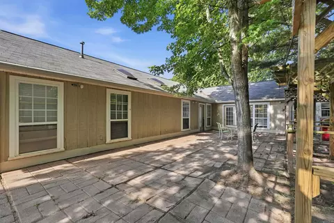 Exterior - 31 Azalea Cir, Benton, AR 72019 photo 7 of 8