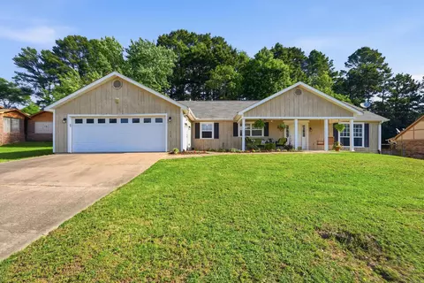 Exterior - 31 Azalea Cir, Benton, AR 72019 photo 2 of 8