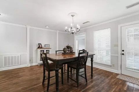 Dining - 31 Azalea Cir, Benton, AR 72019 photo 1 of 2