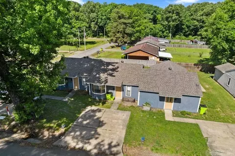 View/Area - 902-906 Dismukes Ave, Lonoke, AR 72086 photo 1 of 2