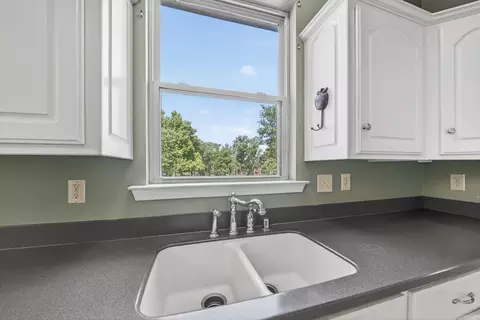 Kitchen - 741 E Main St, Austin, AR 72007 photo 6 of 7