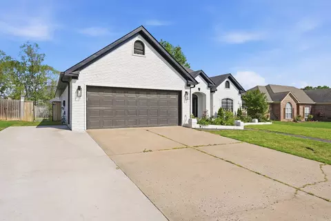 Exterior - 1810 Amelia Dr, Conway, AR 72034 photo 10 of 11