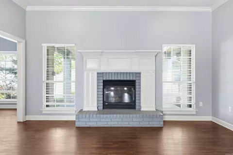 Living - 1810 Amelia Dr, Conway, AR 72034 photo 5 of 9