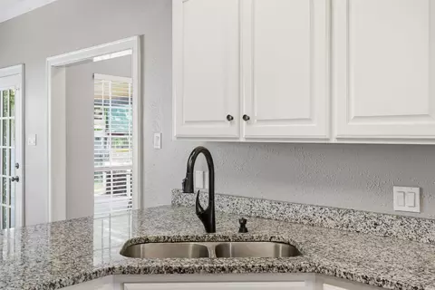 Kitchen - 1810 Amelia Dr, Conway, AR 72034 photo 1 of 6