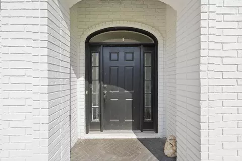 Entry Way - 1810 Amelia Dr, Conway, AR 72034 photo 1 of 4