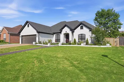 Exterior - 1810 Amelia Dr, Conway, AR 72034 photo 11 of 11
