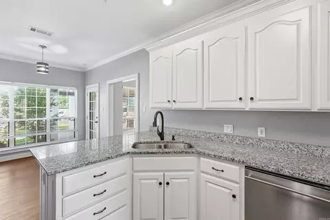 Kitchen - 1810 Amelia Dr, Conway, AR 72034 photo 2 of 6