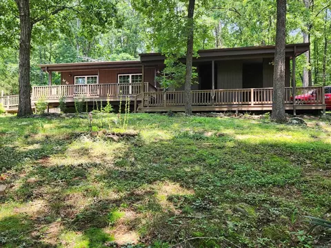 106 Oak Park, Fairfield Bay, AR 72088