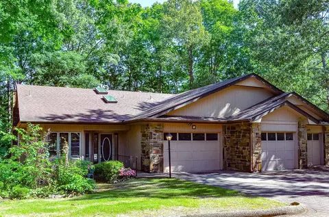 5 Emanuel Ln, Hot Springs Village, AR 71909