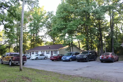 Exterior - 1600 N Lane St, Pine Bluff, AR 71602 photo 8 of 9