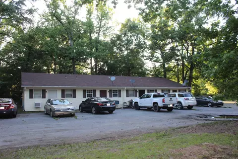 Exterior - 1600 N Lane St, Pine Bluff, AR 71602 photo 7 of 9