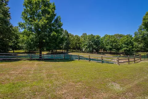 Exterior - 1271 Angel Dr, Alexander, AR 72002 photo 9 of 11