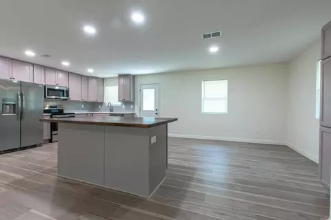 Other - 2103 Wright Ave, Benton, AR 72019 photo 1 of 11