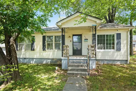 644 W Matthews Ave, Jonesboro, AR 72401