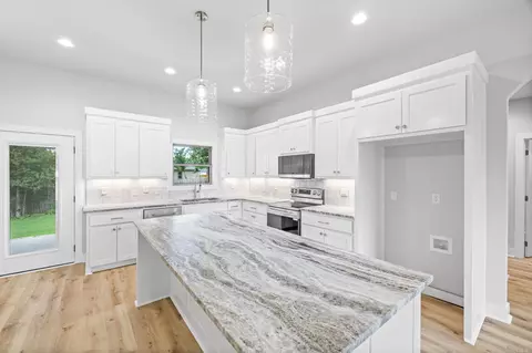 Kitchen - 738 Grand Valley Loop, Austin, AR 72007 photo 1 of 5